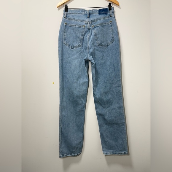 Abercrombie & Fitch Ultra High Rise 90s Straight Jean size 28 - Picture 2 of 9